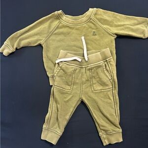 Baby Gap Sweatshirt and Joggers Set